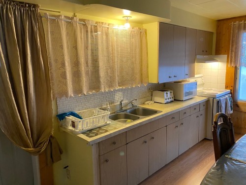 Cuisine - 10 Rue Napoléon, Sept-Îles, QC - Indoor Photo Showing Kitchen With Double Sink