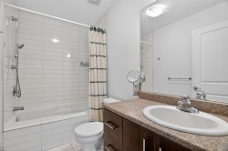 Master Bathroom - 