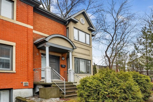 Façade - 34D Boul. Des Sources, Pointe-Claire, QC - Outdoor