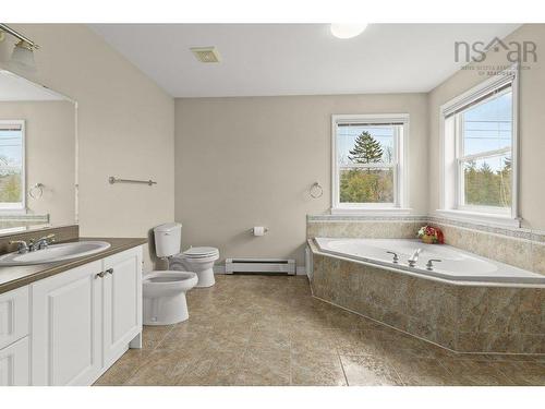 31 Parkmount Close, Clayton Park, NS 
