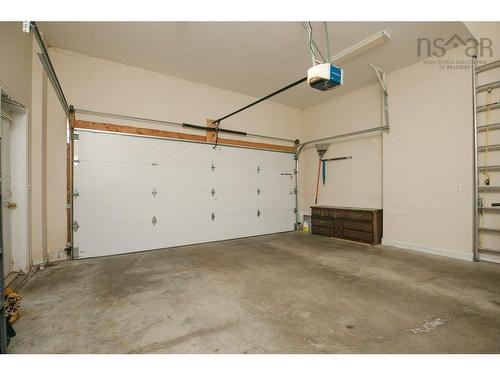 31 Parkmount Close, Clayton Park, NS 
