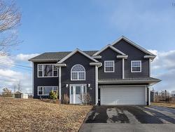 28 Terra Nova Drive Greenwood, NS B0P 1R0