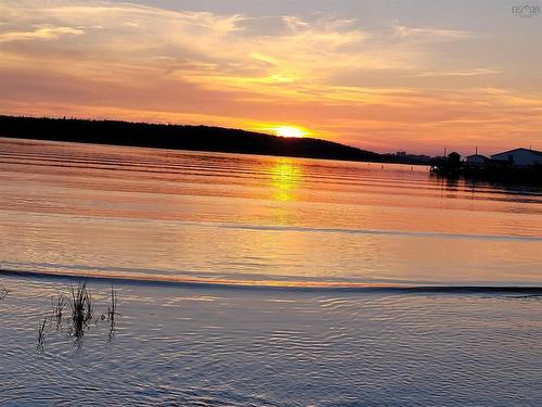 60 Mccormacks Lane, Eastern Passage, NS 