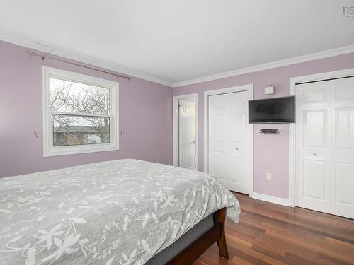 674 Basinview Drive, Bedford, NS 