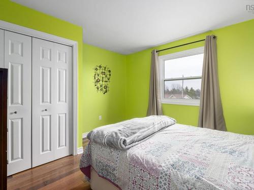 674 Basinview Drive, Bedford, NS 