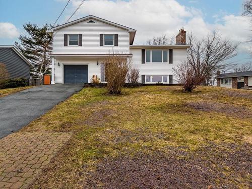 674 Basinview Drive, Bedford, NS 