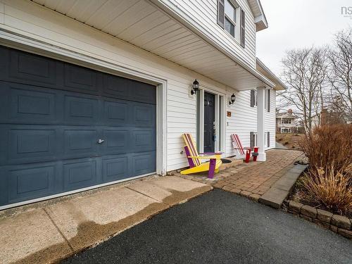 674 Basinview Drive, Bedford, NS 