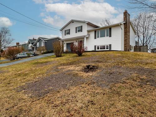 674 Basinview Drive, Bedford, NS 