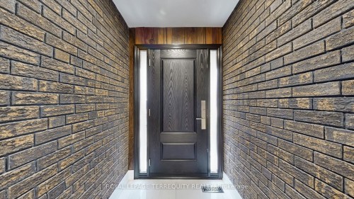 41 Beardmore Crescent, Toronto, ON -  With Exterior