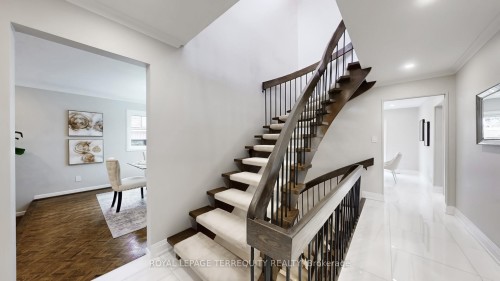 41 Beardmore Crescent, Toronto, ON - Indoor Photo Showing Other Room