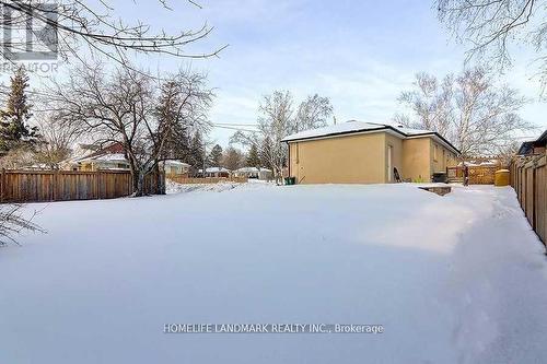 32 Windridge Drive, Markham, ON - Outdoor