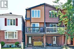 256 BRUYERE STREET Ottawa, ON K1N 5E6