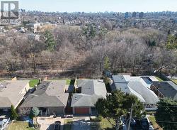 27 PEACHAM CRESCENT Toronto, ON M3M 1S2