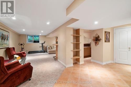 978 Tennyson Avenue, Mississauga, ON - Indoor