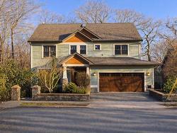 824 Robie Street  Halifax, NS B3H 3C1