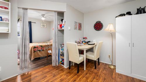 421 20Th Avenue, Creston, BC - Indoor