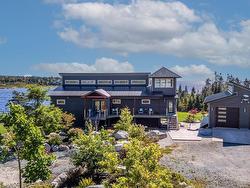 22 Thumbcap Lane West Pennant, NS B3V 0C8