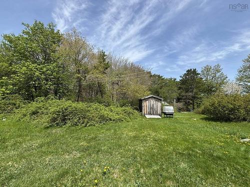 32 Old Falls Road, Liverpool, NS 