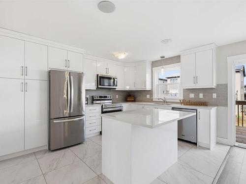 31 Travertine Court, Halifax, NS 