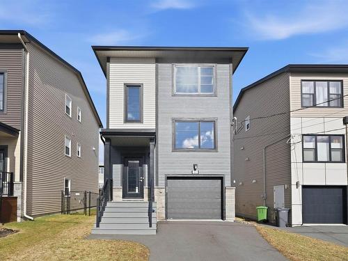 31 Travertine Court  Halifax, NS B3P 0J5