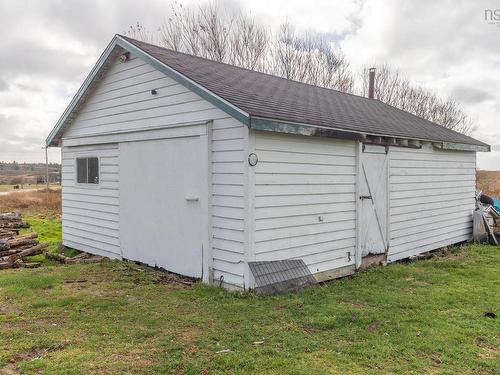 5347 Highway 1, Salmon River, NS 