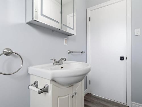 796 331 Highway, Conquerall Bank, NS 