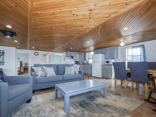 7072 340 Highway, Weaver Settlement, NS 