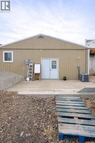 1387 Conrad Avenue, Gull Lake, SK 