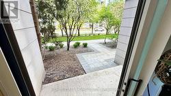 Easy exit through the terrace Great for pet owners - 
