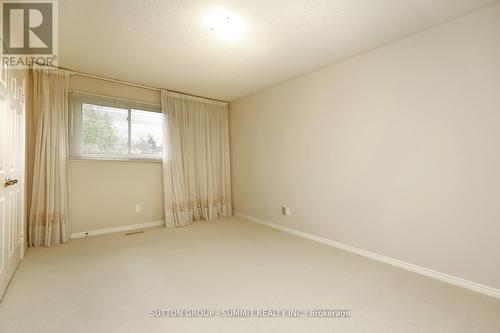 2654 Ambercroft Trail, Mississauga, ON - Indoor Photo Showing Other Room