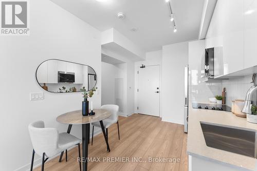 2206 - 474 Caldari Road, Vaughan, ON - Indoor