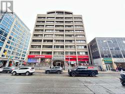 215 - 555 YONGE STREET Toronto, ON M4Y 3A6