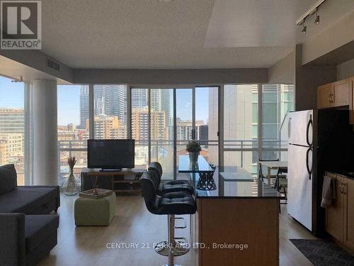 1101 - 220 Victoria Street, Toronto, ON - Indoor