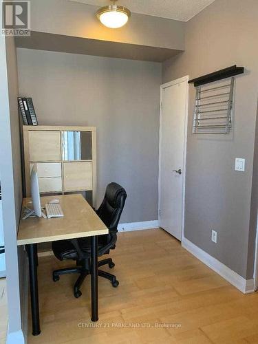 1101 - 220 Victoria Street, Toronto, ON - Indoor Photo Showing Office