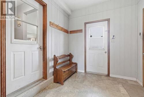 1767 Centre Road, Hamilton, ON - Indoor Photo Showing Other Room
