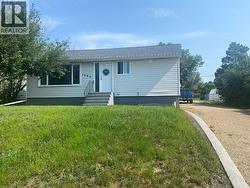 1048 Reasbeck Crescent Dawson Creek, BC V1G 1P2