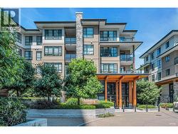 111 1135 WINDSOR MEWS  Coquitlam, BC V3B 0L2