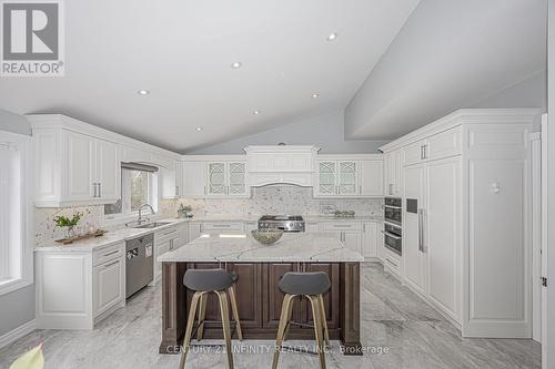 150 Strathearn Avenue, Richmond Hill (Bayview Hill), ON - Indoor Photo Showing Kitchen With Upgraded Kitchen