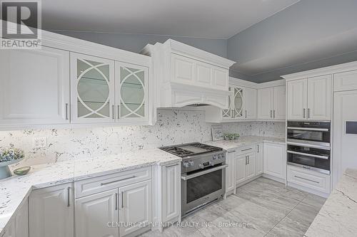 150 Strathearn Avenue, Richmond Hill (Bayview Hill), ON - Indoor Photo Showing Kitchen