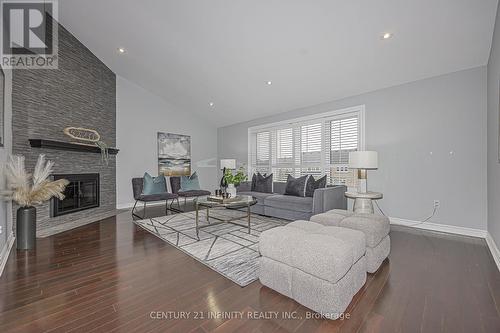150 Strathearn Avenue, Richmond Hill (Bayview Hill), ON - Indoor Photo Showing Living Room With Fireplace