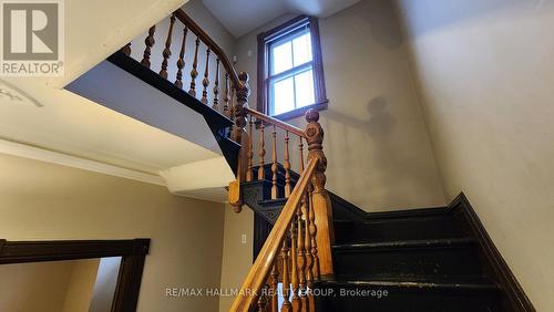 113 Murray Street, Ottawa, ON - Indoor Photo Showing Other Room