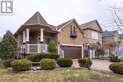 13 BRIAR PATH LANE Markham, ON L6C 2C3