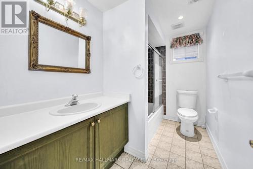 13 Briar Path Lane, Markham, ON - Indoor Photo Showing Bathroom