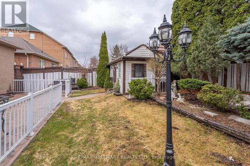 13 Briar Path Lane, Markham, ON - Outdoor