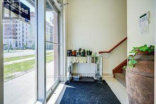 110 - 40 New Delhi Drive, Markham, ON 