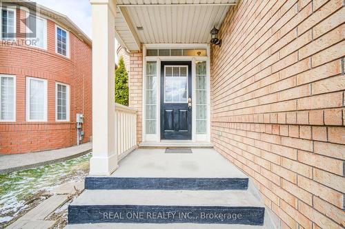 3696 Waterfall Crescent, Mississauga, ON - Outdoor With Exterior
