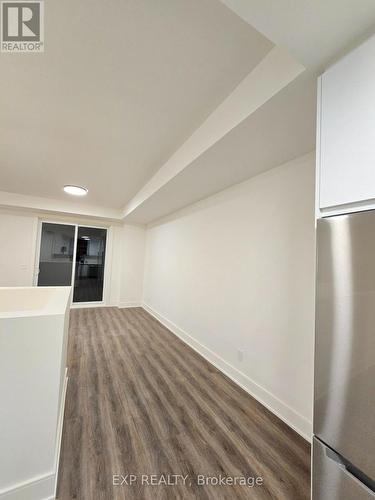114 Everett Common, St. Catharines, ON - Indoor Photo Showing Other Room