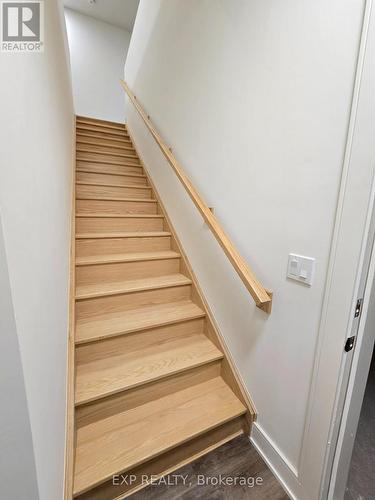 114 Everett Common, St. Catharines, ON - Indoor Photo Showing Other Room