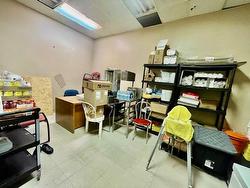 6258  99 Street SW  Edmonton, AB T6E 6C7