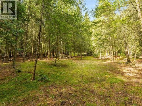 1663 Moran Road Road, Thrums, BC - Outdoor